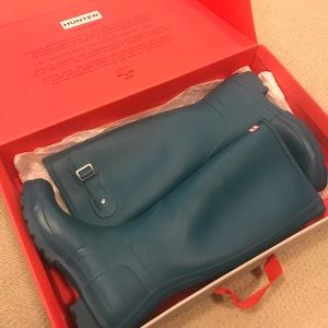 Like new Peacock Hunter Rain Boots SZ 7
